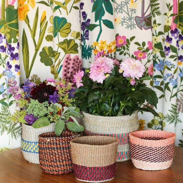 STORAGE & BASKETS